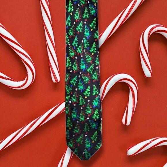 Holidays Christmas Tie Men Black Green Silk Trees OS‎ - Picture 2 of 9